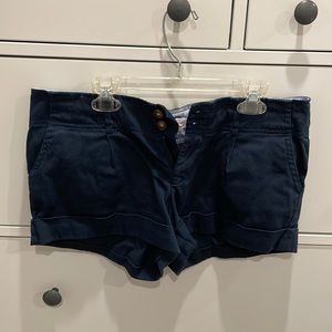 Navy chinos shorts. Medium.